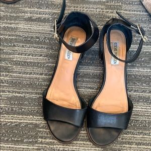 steve madden small heel open toe